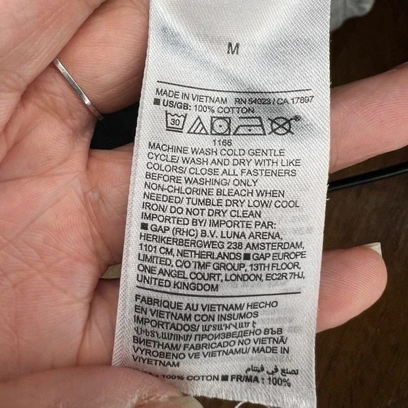 Banana republic 100% cotton SILKY COTTON LONG-SLEEVE BUTTON-DOWN SHIRT - Picture 4 of 5